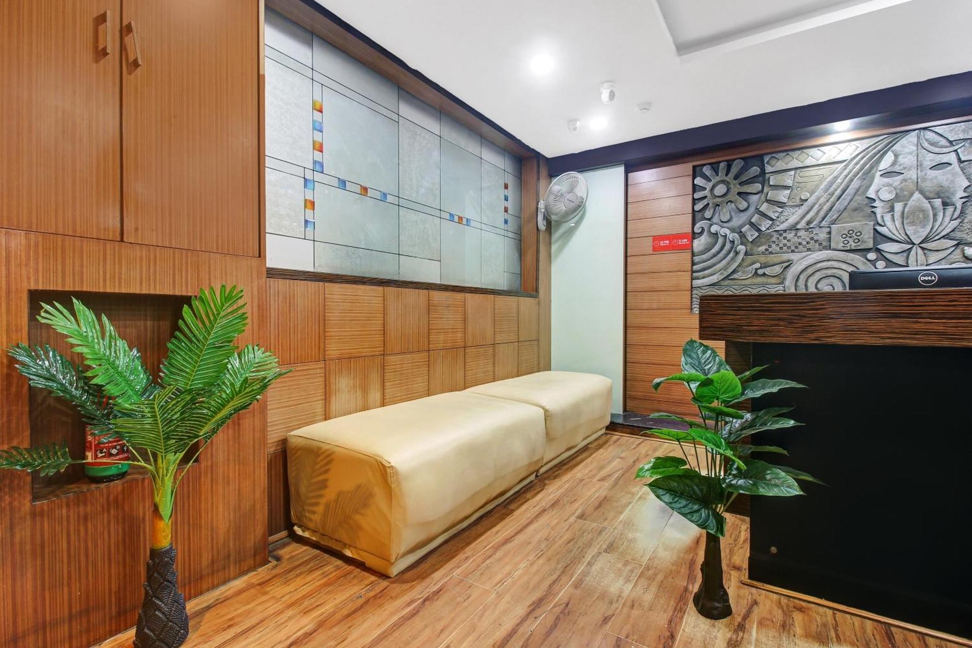 Townhouse Oak The Margi Hotel Near Yosufguda Metro Station Hajdarábád Exteriér fotografie