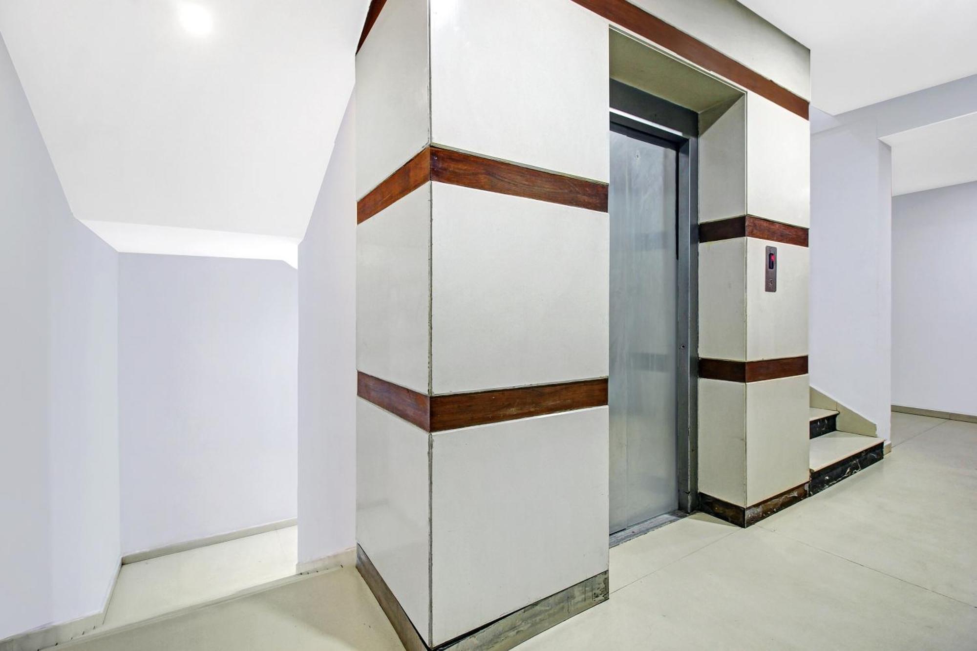 Townhouse Oak The Margi Hotel Near Yosufguda Metro Station Hajdarábád Exteriér fotografie