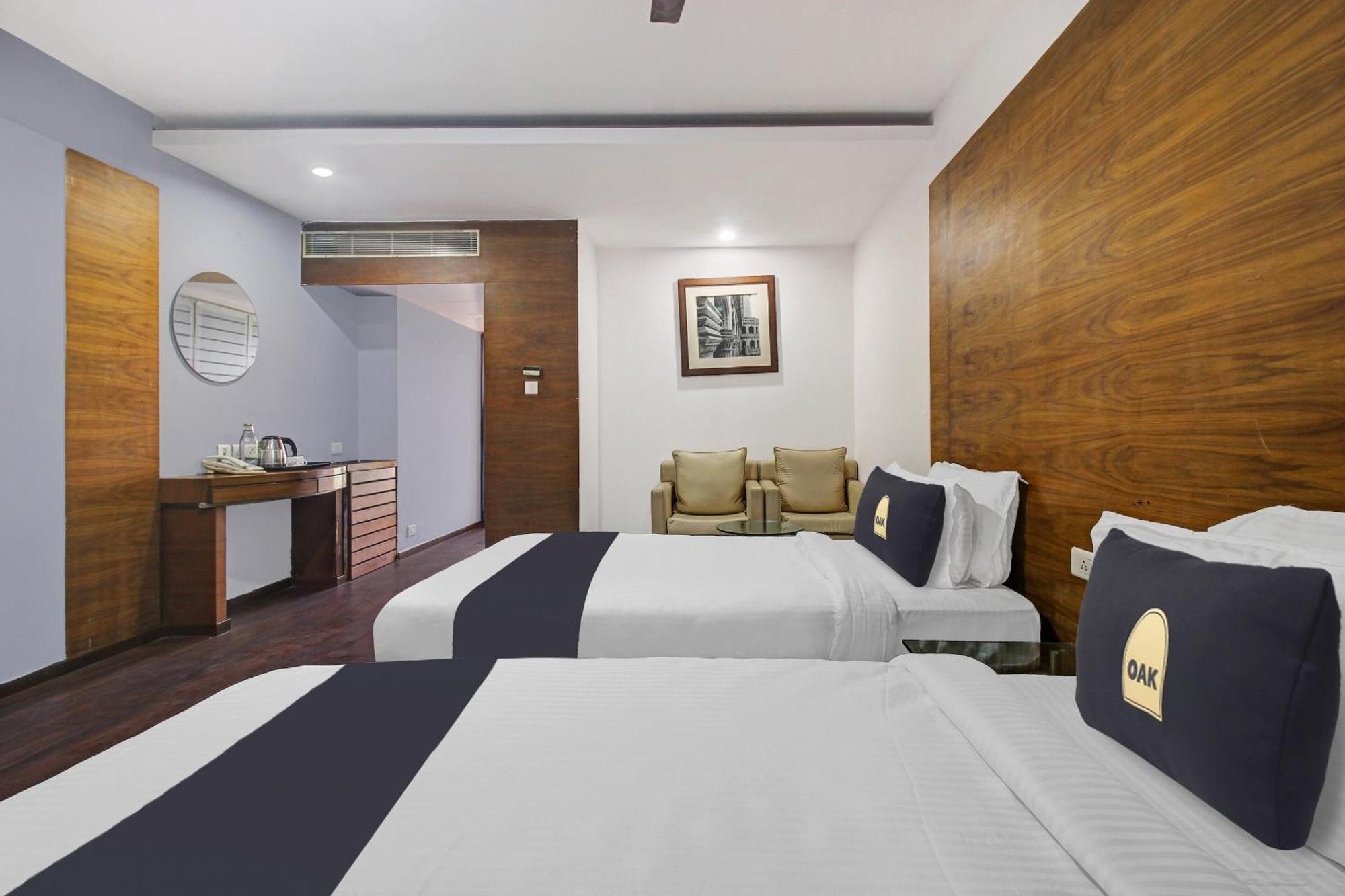 Townhouse Oak The Margi Hotel Near Yosufguda Metro Station Hajdarábád Exteriér fotografie