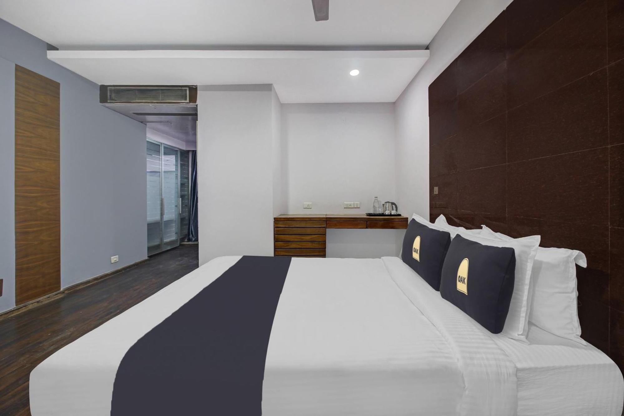 Townhouse Oak The Margi Hotel Near Yosufguda Metro Station Hajdarábád Exteriér fotografie